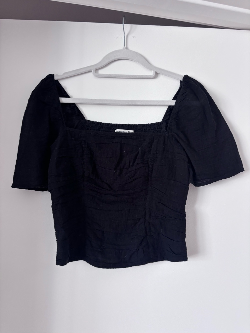 Abercrombie & Fitch Black Square-Neck Linen Look Gathered Short Sleeve Blouse